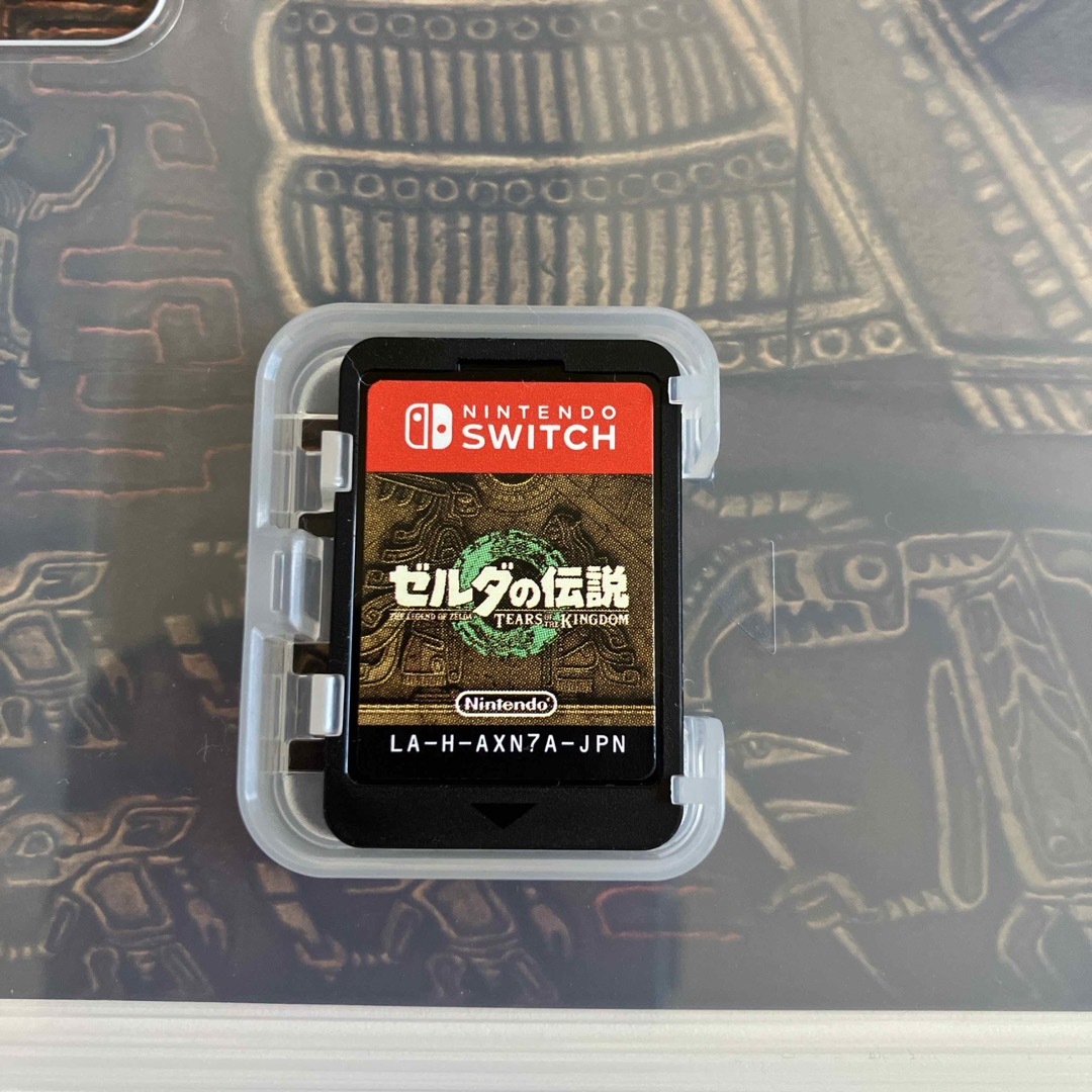 Nintendo Switch(ニンテンドースイッチ)のゼルダの伝説　ティアーズ オブ ザ キングダム エンタメ/ホビーのゲームソフト/ゲーム機本体(家庭用ゲームソフト)の商品写真