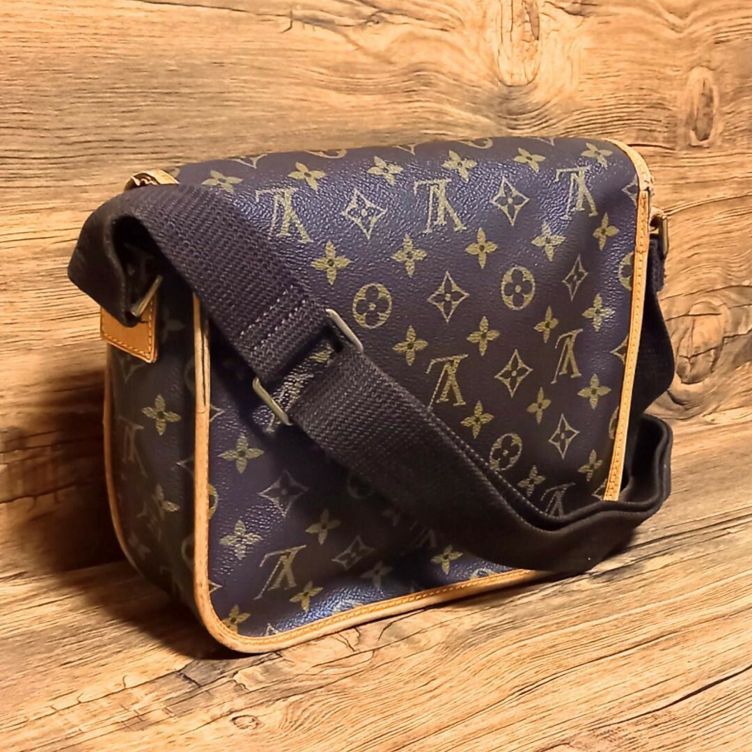 LOUIS VUITTON(ルイヴィトン)の⛄美品⛄ルイヴィトンモノグラムメッセンジャーボスフォールPMショルダーバッグ メンズのバッグ(メッセンジャーバッグ)の商品写真