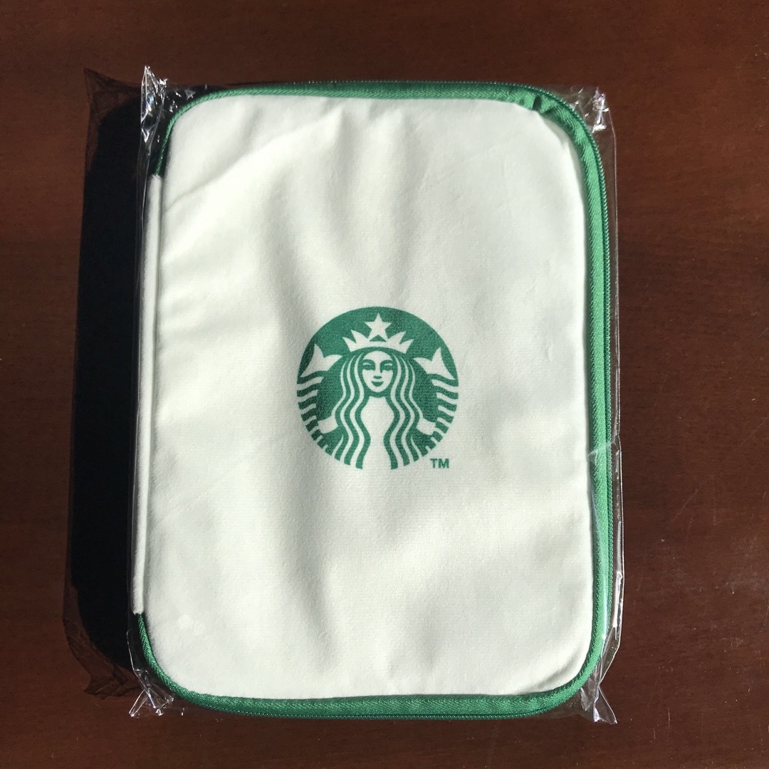 Starbucks Coffee(スターバックスコーヒー)のスターバックス　リバーシブルマルチケース レディースのファッション小物(ポーチ)の商品写真