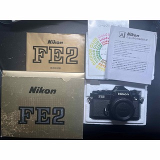 超美品 ニコン　 FE2 ブラック フィルムカメラ　モルト新品交換済 Y930
