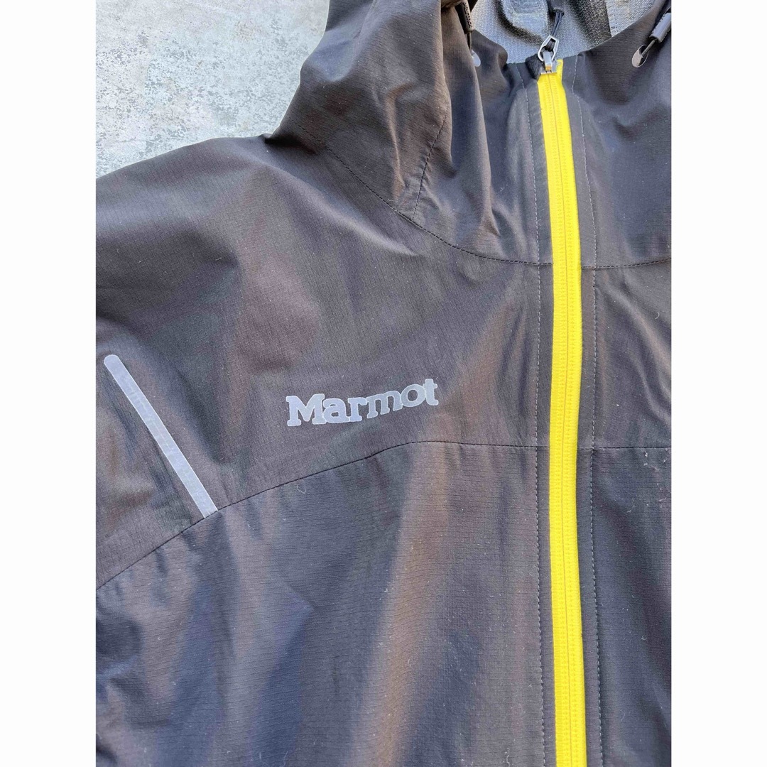 MARMOT(マーモット)のマーモット　ステューシー　マウンテンパーカー　希少 メンズのジャケット/アウター(マウンテンパーカー)の商品写真