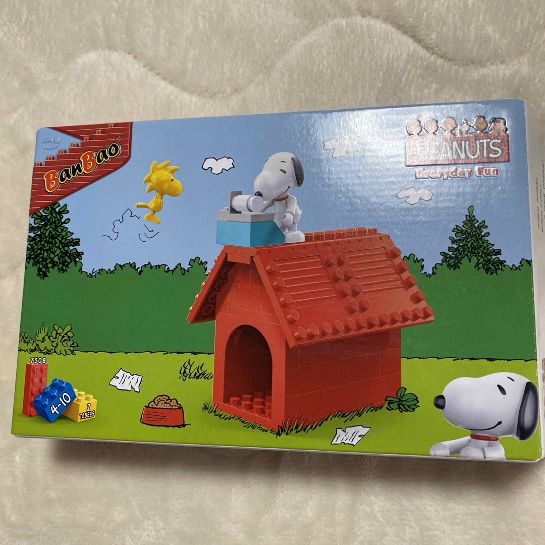 SNOOPY(スヌーピー)のピーナッツ　スヌーピードッグハウス エンタメ/ホビーのおもちゃ/ぬいぐるみ(キャラクターグッズ)の商品写真