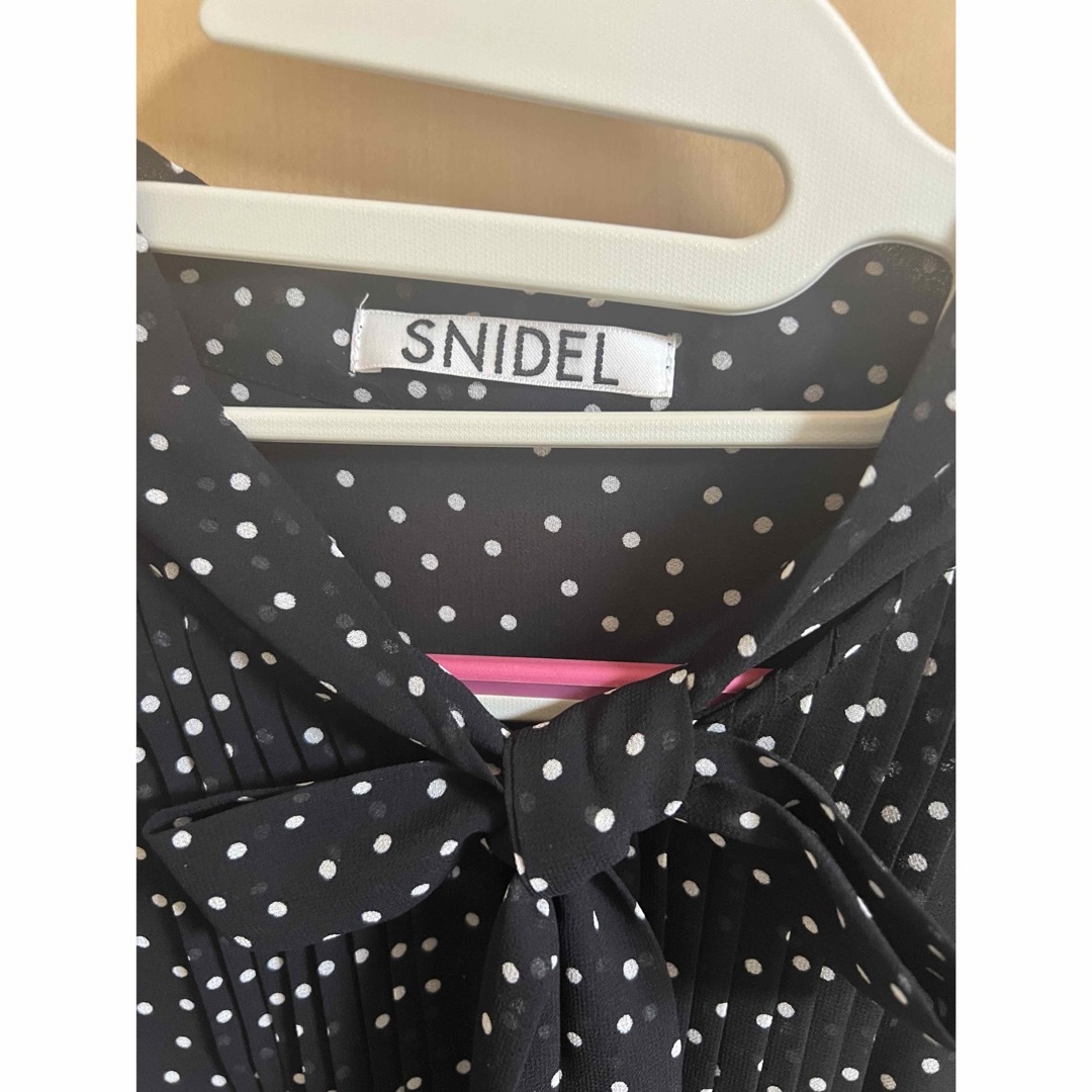 SNIDEL(スナイデル)のsnidel ドットワンピース レディースのワンピース(ロングワンピース/マキシワンピース)の商品写真