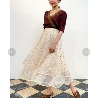 Lily Brown(チュール ・ ロングスカート)のフリマアイテム一覧 Lily Brown(チュール ・ ロングスカート)のフリマアイテム一覧