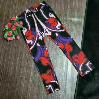 Gucci - 美品 グッチ フレアパンツ ブラック マーモント バックル付き ...