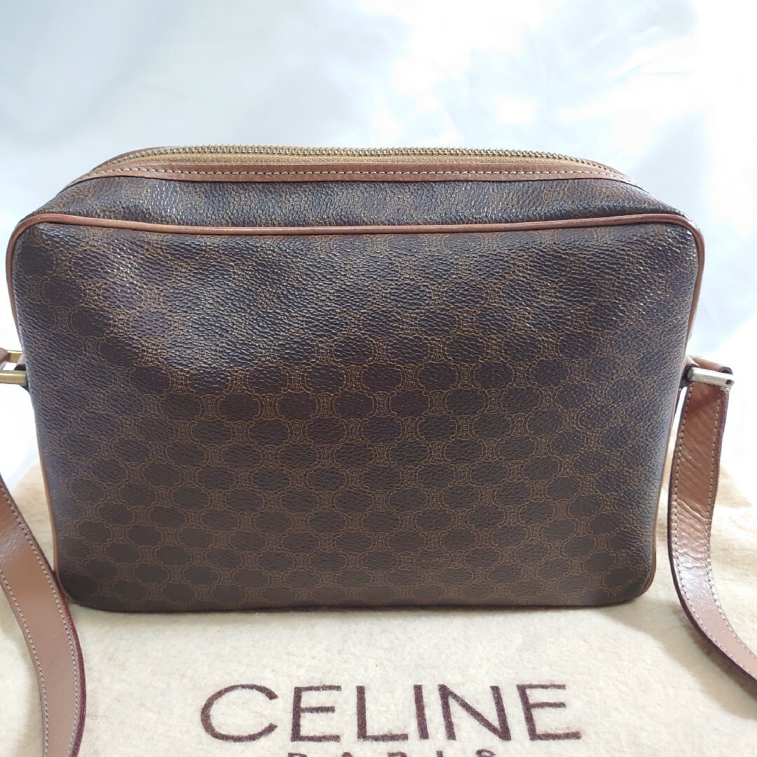 celine(セリーヌ)のCELINE マカダム柄 ショルダーバッグ レディースのバッグ(ショルダーバッグ)の商品写真