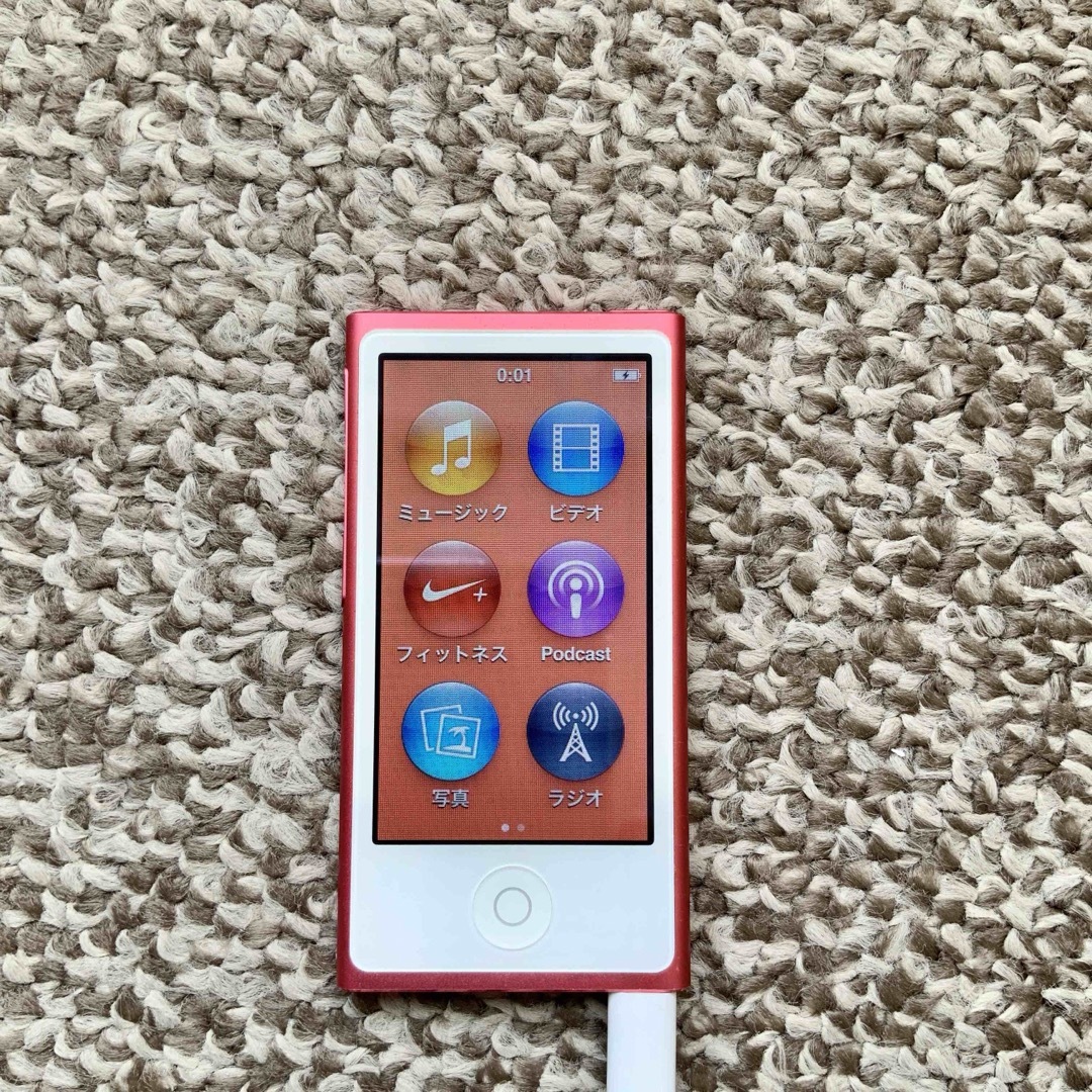 iPod(アイポッド)のiPod nano 第7世代 16GB Apple アップル アイポッド 本体M スマホ/家電/カメラのオーディオ機器(ポータブルプレーヤー)の商品写真