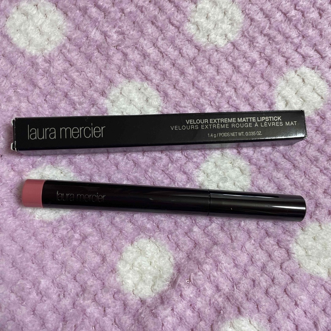 laura mercier(ローラメルシエ)の【新品未使用】ローラメルシエ ヴェロアエクストリームマットリップスティック コスメ/美容のベースメイク/化粧品(口紅)の商品写真