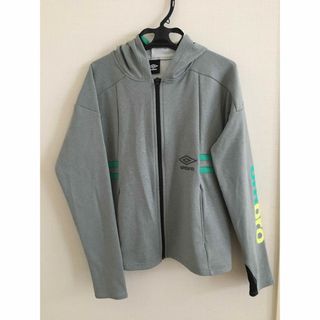 アンブロ(UMBRO)の新品‼️ UMBROパーカー(パーカー)