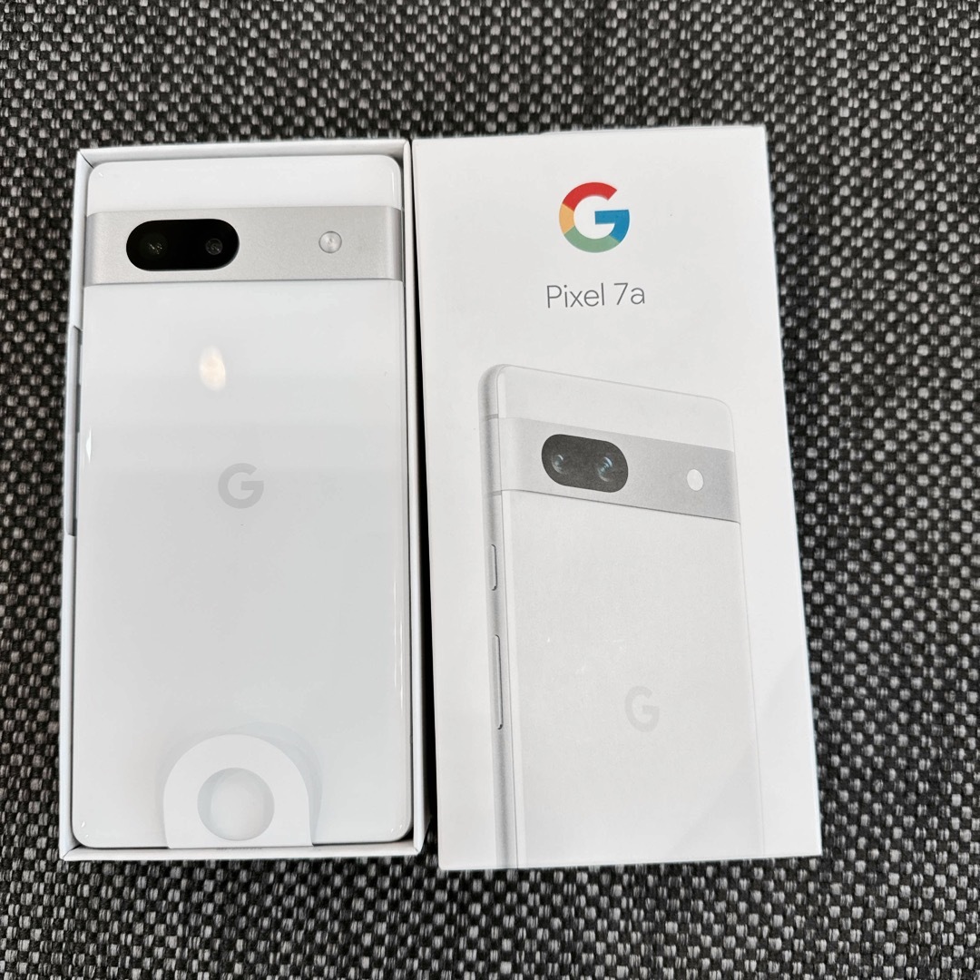 Google Pixel(グーグルピクセル)の【未使用】Google Pixel 7a スノー 128 GB  simフリー スマホ/家電/カメラのスマートフォン/携帯電話(スマートフォン本体)の商品写真