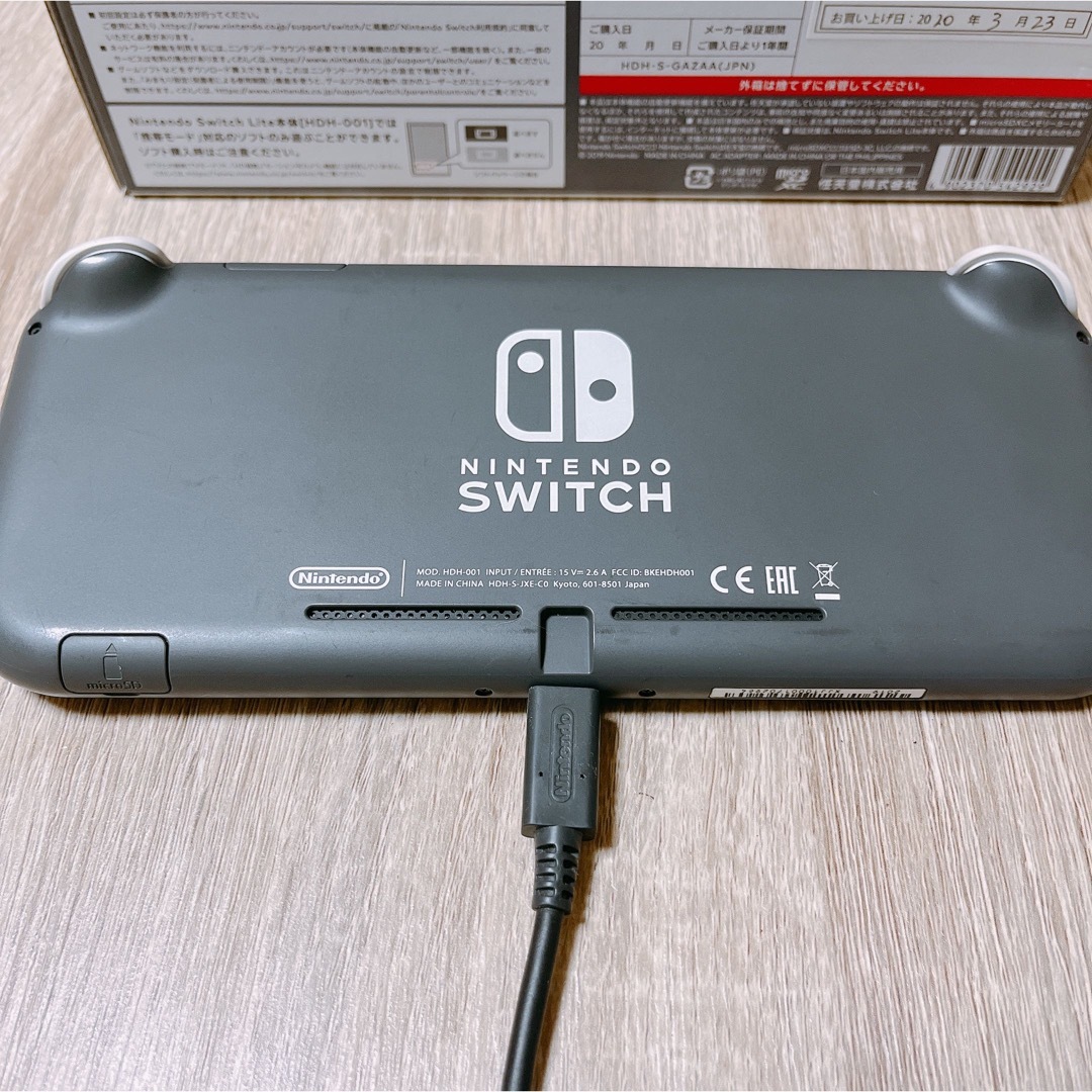 Nintendo Switch(ニンテンドースイッチ)のNintendo Switch Liteグレー 本体 ジャンク エンタメ/ホビーのゲームソフト/ゲーム機本体(家庭用ゲーム機本体)の商品写真