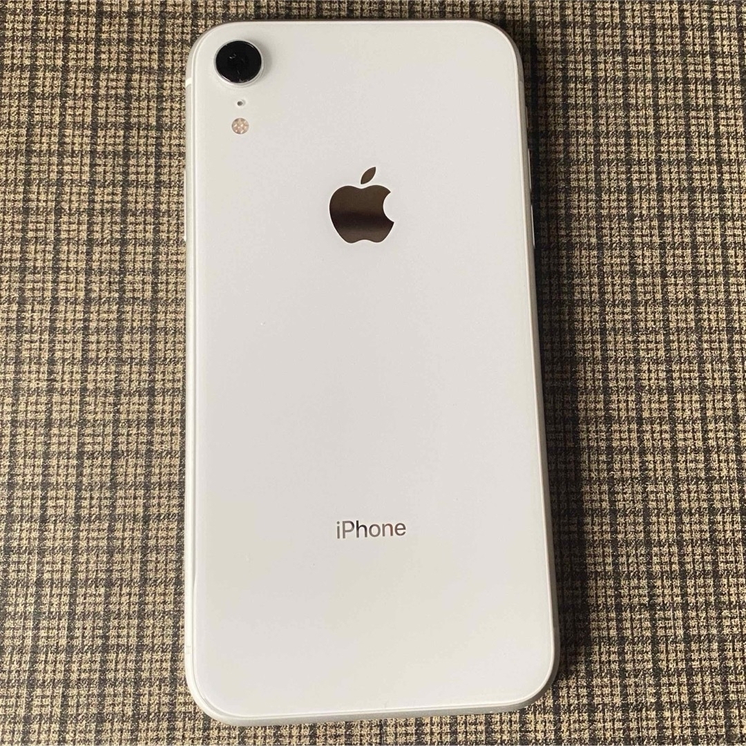 iPhone(アイフォーン)のiPhoneXR 128GB SIMフリー スマホ/家電/カメラのスマートフォン/携帯電話(スマートフォン本体)の商品写真