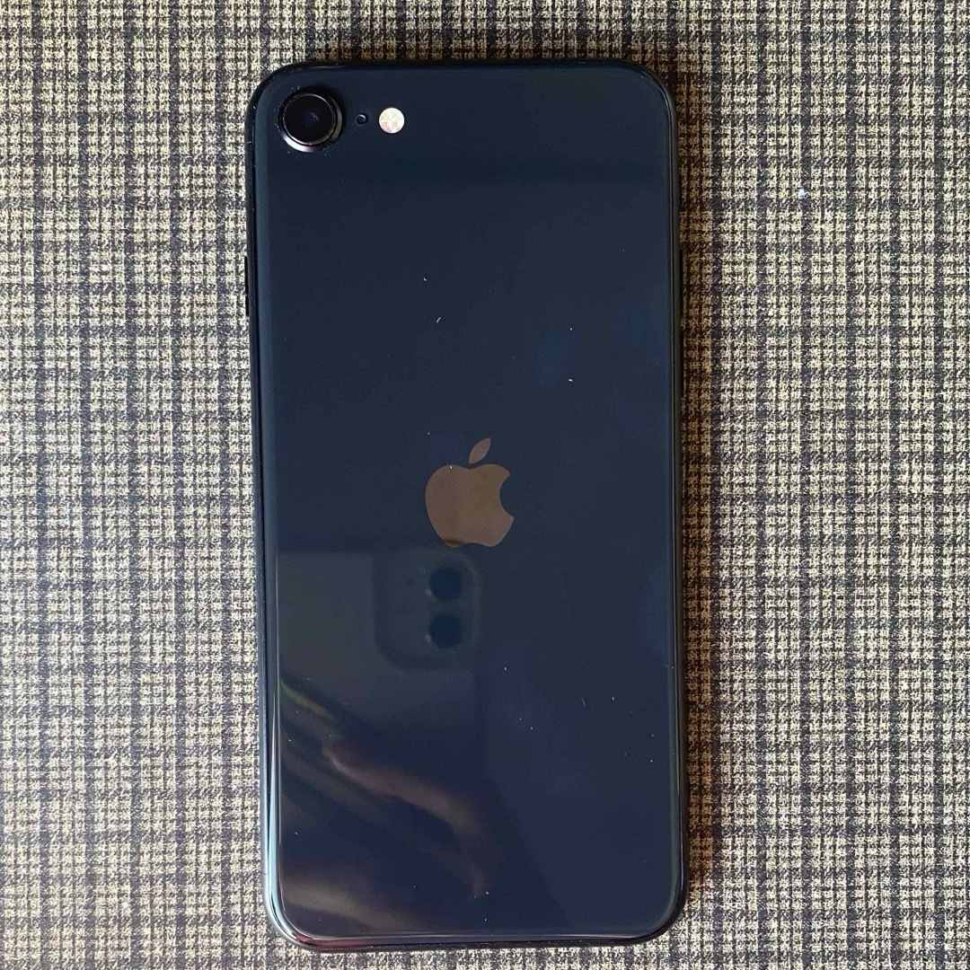 iPhone(アイフォーン)のiPhoneXR 128GB SIMフリー スマホ/家電/カメラのスマートフォン/携帯電話(スマートフォン本体)の商品写真