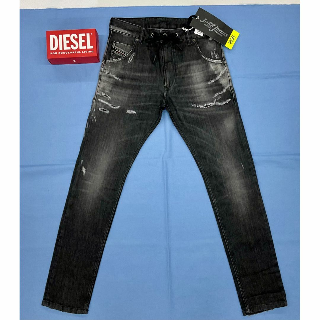 DIESEL(ディーゼル)のディーゼル　ジョグ ジーンズ 2224　サイズ38　新品 タグ付　KROOLEY メンズのパンツ(デニム/ジーンズ)の商品写真