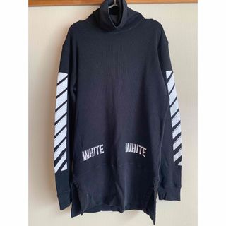 オフホワイト(OFF-WHITE)のoff-white タートルネックスウェット(スウェット)