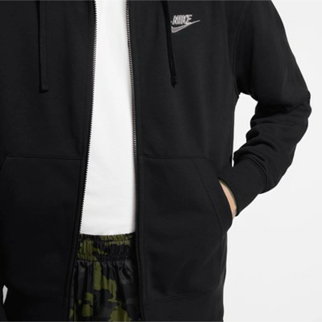 NIKE(ナイキ)の新品NIKEパーカー　BV2649　黒　送料無料　ナイキ　フルジップ　２ＸＬ メンズのトップス(パーカー)の商品写真