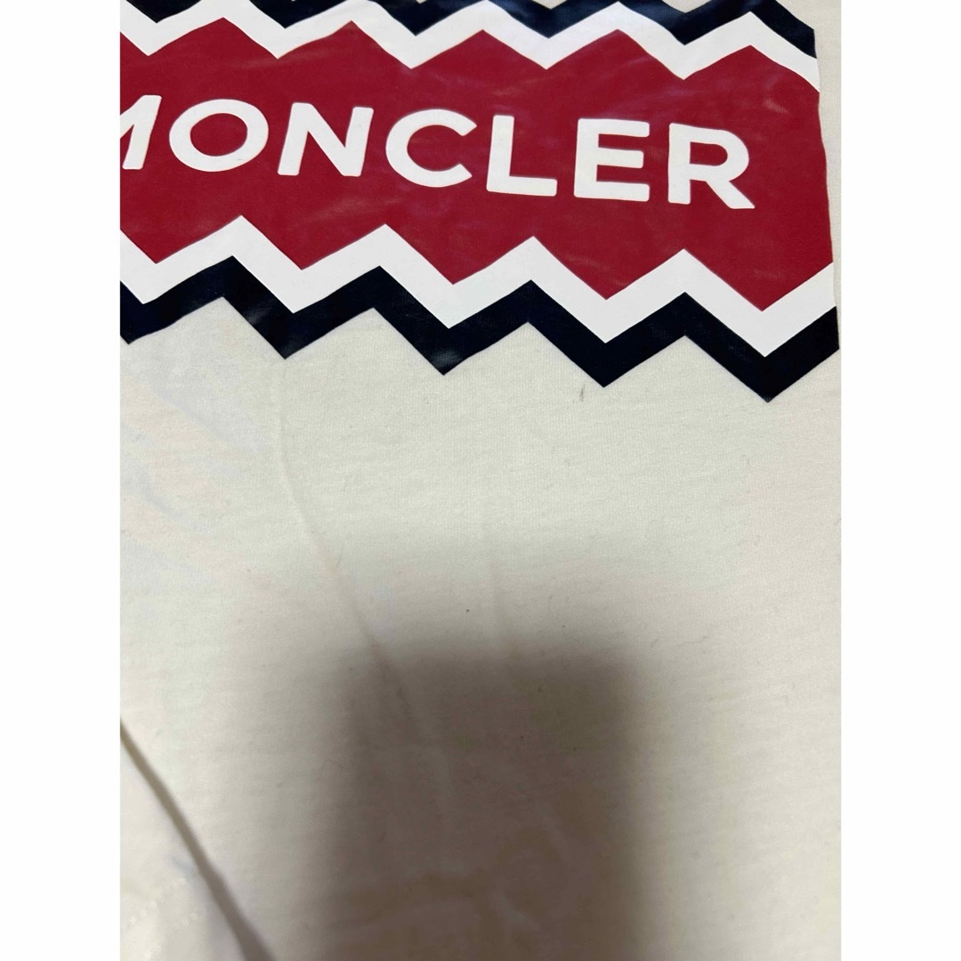 MONCLER(モンクレール)のMONCLER152ロングTシャツ キッズ/ベビー/マタニティのキッズ服男の子用(90cm~)(Tシャツ/カットソー)の商品写真