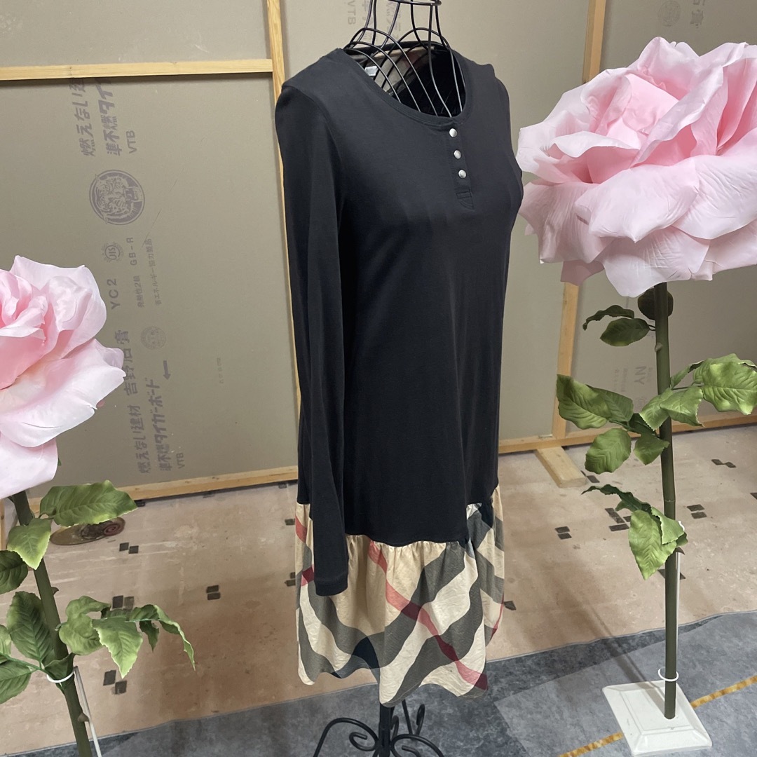 BURBERRY(バーバリー)のワンピース キッズ/ベビー/マタニティのキッズ服女の子用(90cm~)(ワンピース)の商品写真