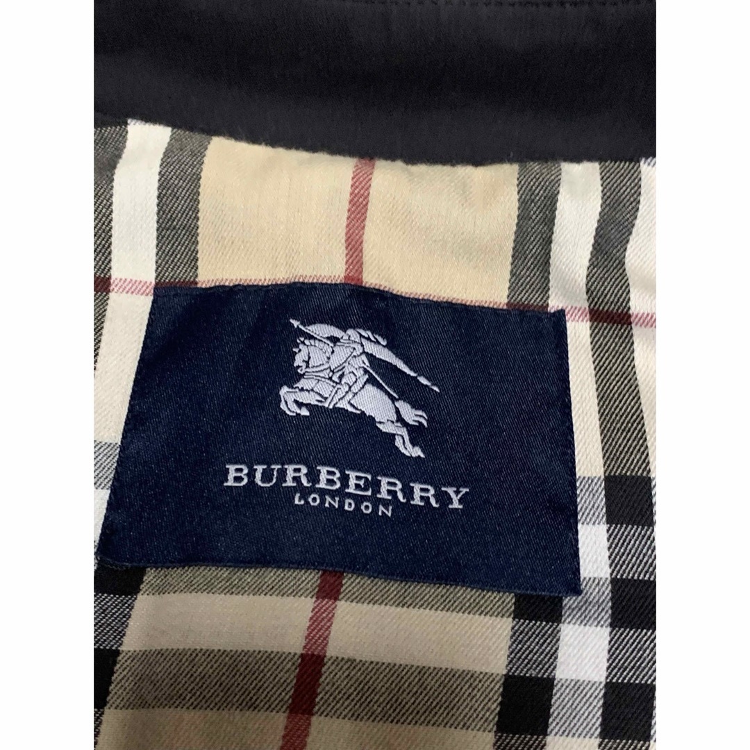 BURBERRY(バーバリー)のバーバリーアウター　中綿キルティング レディースのジャケット/アウター(その他)の商品写真