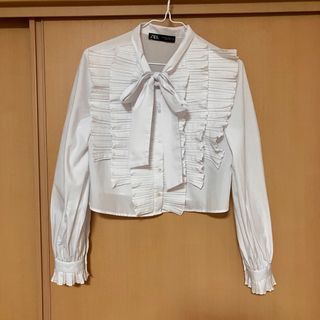 ザラ(ZARA)のリボン　フリル　ポプリン　ブラウス　ボウタイ(シャツ/ブラウス(長袖/七分))