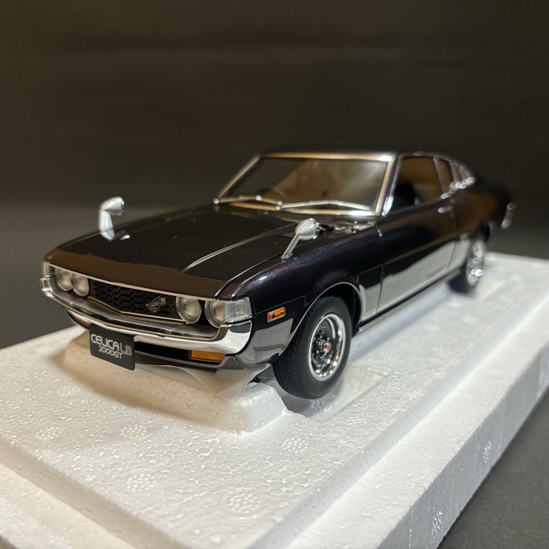 AUTOart(オートアート)のAUTO art TOYOTA CELICA LIFTBACK 2000 GT エンタメ/ホビーのおもちゃ/ぬいぐるみ(ミニカー)の商品写真