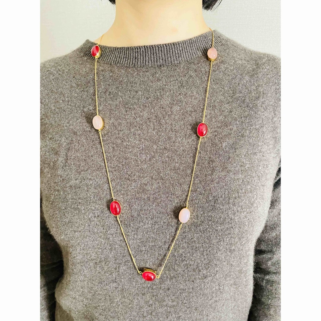 Rose Calcedony + Red Quartz necklace レディースのアクセサリー(ネックレス)の商品写真