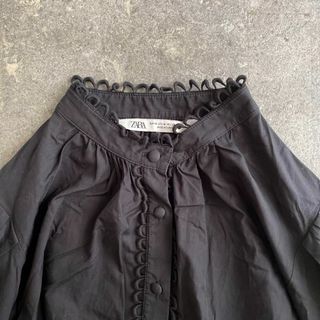 ザラ(ZARA)のZARA ザラ BASIC ベーシック フリル ブラウス シャツ トップス(シャツ/ブラウス(長袖/七分))