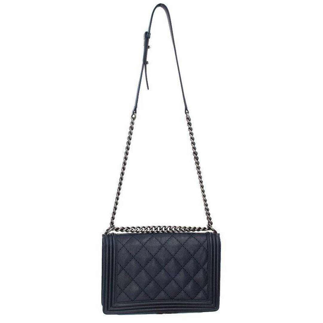 CHANEL(シャネル)のシャネル  ボーイシャネル マトラッセココマークレザーショルダーバッグ メンズ メンズのバッグ(ショルダーバッグ)の商品写真