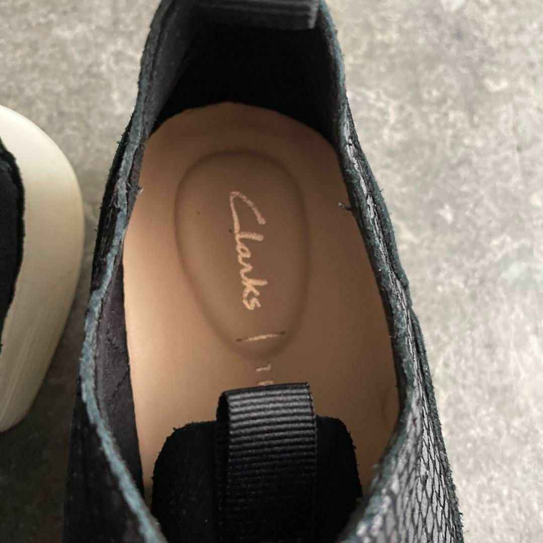 Clarks(クラークス)のクラークス Clarks 23.5 37 スニーカー 軽量 靴 クツ くつ レディースの靴/シューズ(スニーカー)の商品写真