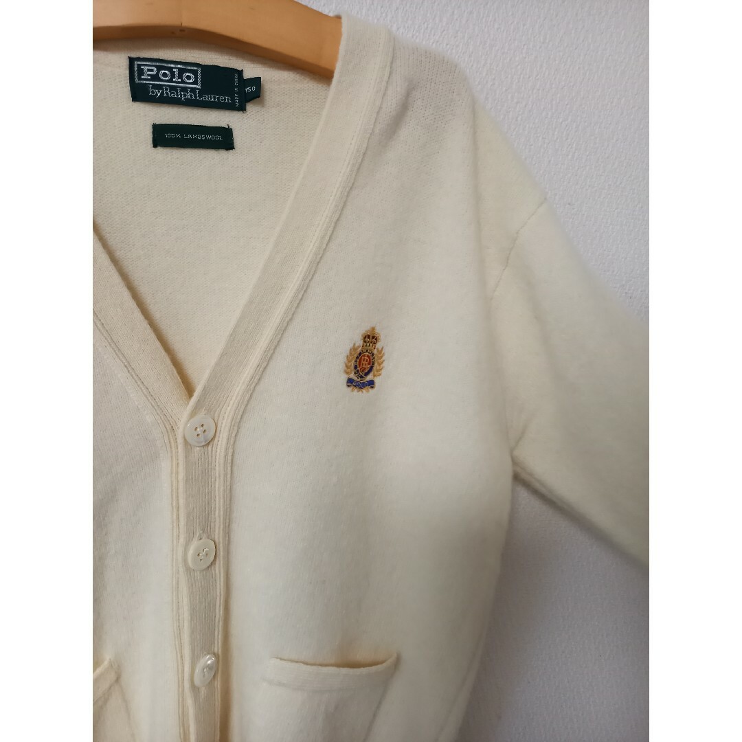 POLO RALPH LAUREN(ポロラルフローレン)のラルフローレン ニット カーディガン エンブレム 刺繍 オフホワイト 古着 キッズ/ベビー/マタニティのキッズ服男の子用(90cm~)(カーディガン)の商品写真