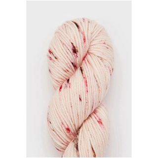 ミーシャアンドパフ(Misha & Puff)のmisha puff dusty rose confetti 1カセ yarn(生地/糸)