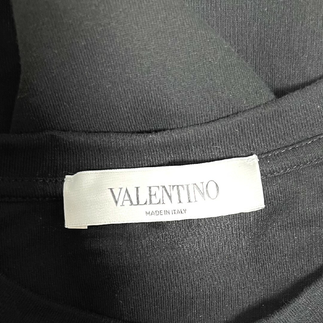 VALENTINO(ヴァレンティノ)のVALENTINO　トップス　ヴァレンティノ　カットソー　フリル　Ｔシャツ レディースのトップス(Tシャツ(半袖/袖なし))の商品写真