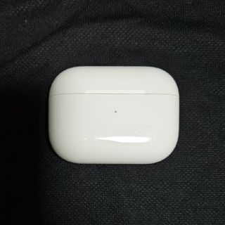 アップル(Apple)の【中古】Airpods Pro 第一世代ケース【美品】(ヘッドフォン/イヤフォン)