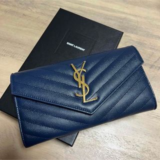 イヴサンローラン　長財布　パテントレーザー　箱付き　YSL　ロゴ