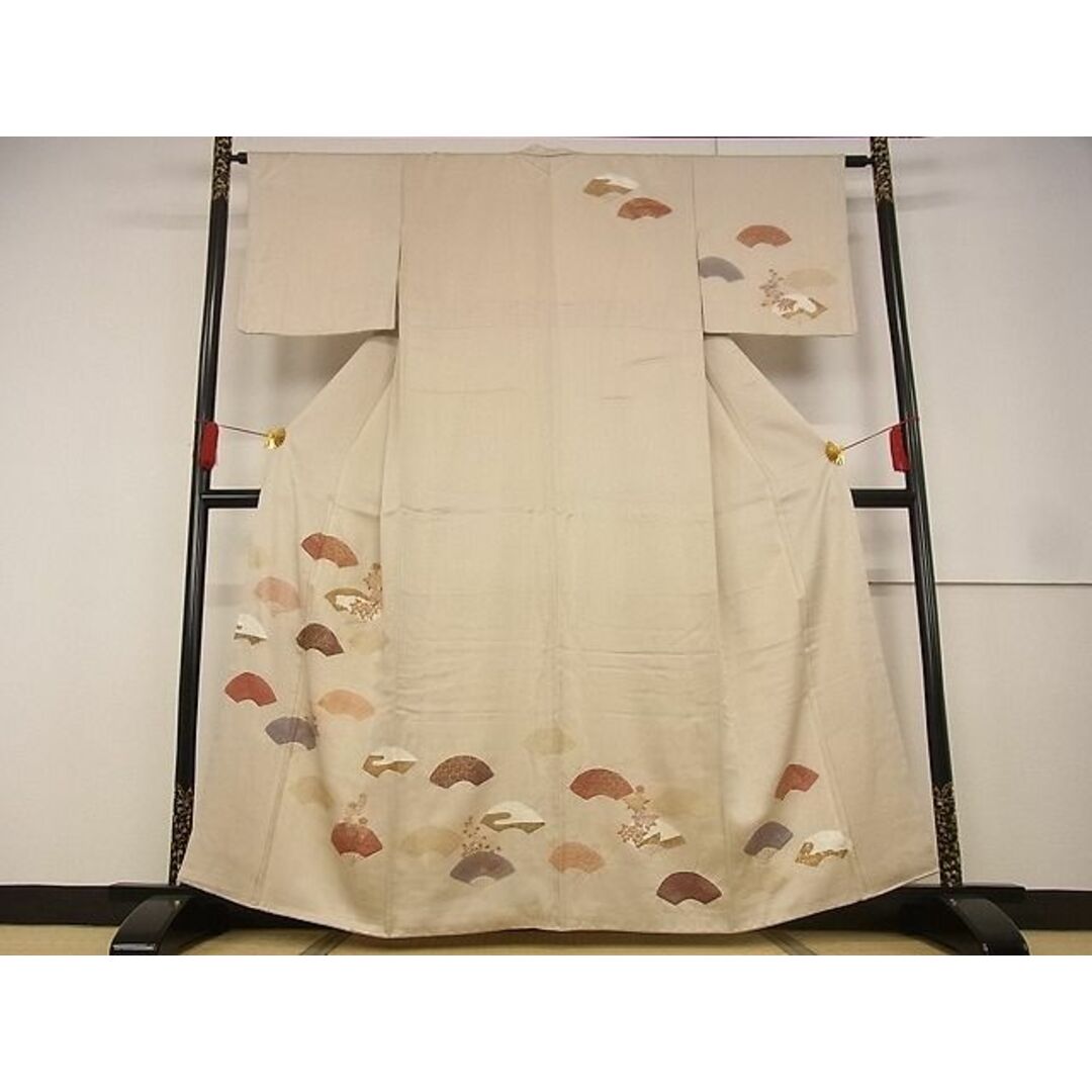 平和屋川間店■訪問着　刺繍　絞り　地紙重ね花文　金彩　着丈159.5cm　裄丈63cm　正絹　逸品　A-wj3356 レディースの水着/浴衣(着物)の商品写真