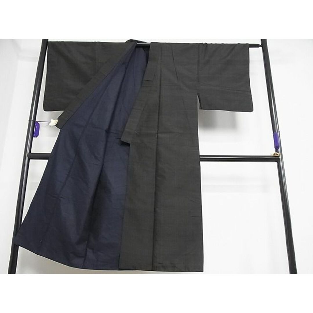 平和屋川間店■男性　紬　縞　正絹　逸品　B-oa3360 メンズの水着/浴衣(着物)の商品写真