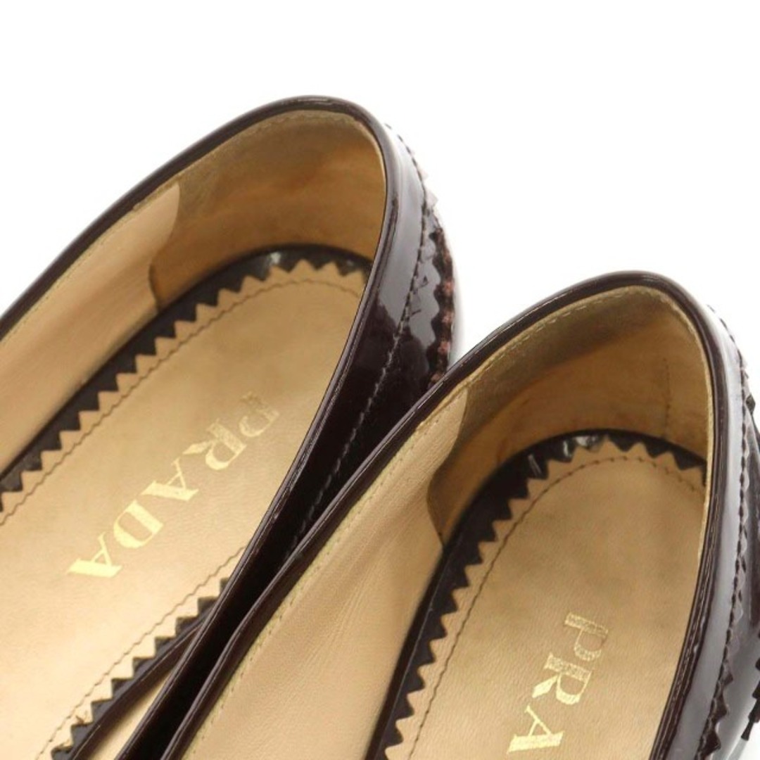 PRADA(プラダ)のプラダ ローファー エナメル 35 22.0cm 茶 ブラウン レディースの靴/シューズ(ローファー/革靴)の商品写真