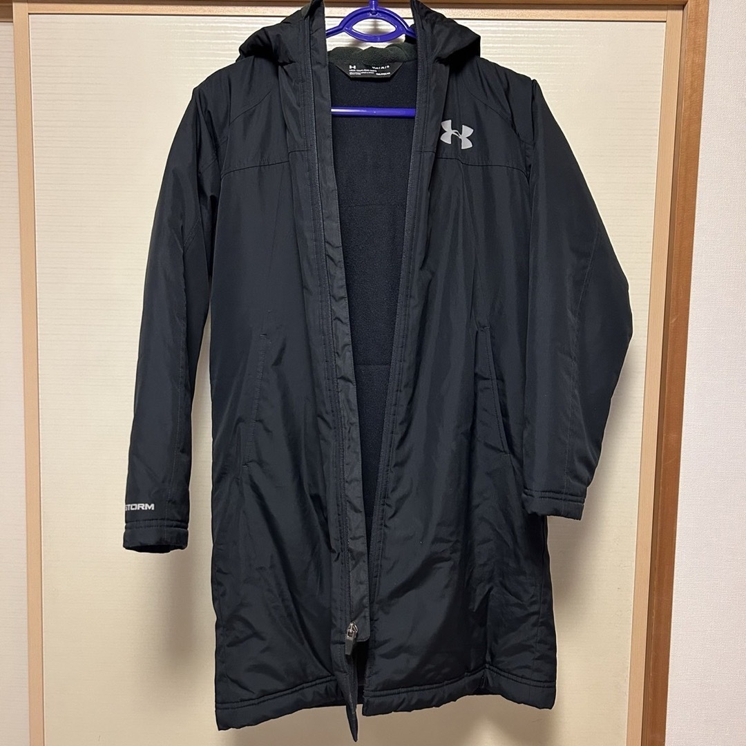 UNDER ARMOUR(アンダーアーマー)のアンダーアーマー 中綿ジャケット ジュニア インシュレーテッドロングコート 13 キッズ/ベビー/マタニティのキッズ服男の子用(90cm~)(ジャケット/上着)の商品写真