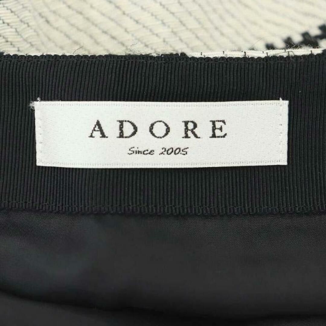 ADORE(アドーア)のアドーア タイトスカート ミモレ ロング 総柄 38 M 黒 ブラック 白 レディースのスカート(ロングスカート)の商品写真