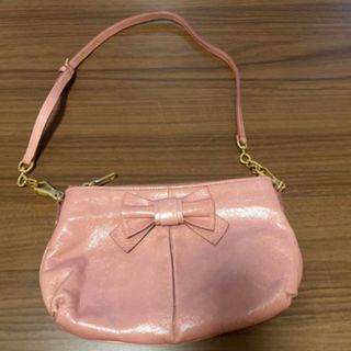 ミュウミュウ(miumiu)のmiumiu リボンショルダーバッグ(ショルダーバッグ)