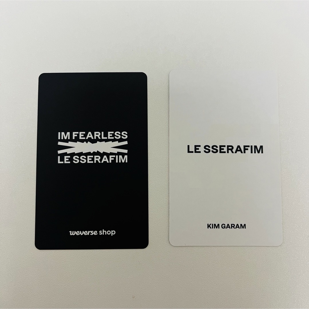 LE SSERAFIM(ルセラフィム)の【即日発送】ルセラフィム FEARLESS weverse トレカ ガラム エンタメ/ホビーのCD(K-POP/アジア)の商品写真