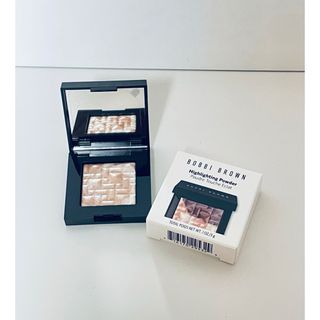 ボビイブラウン(BOBBI BROWN)のボビィブラウン ミニ ハイライティング パウダー 01 ピンクグロウ(フェイスカラー)