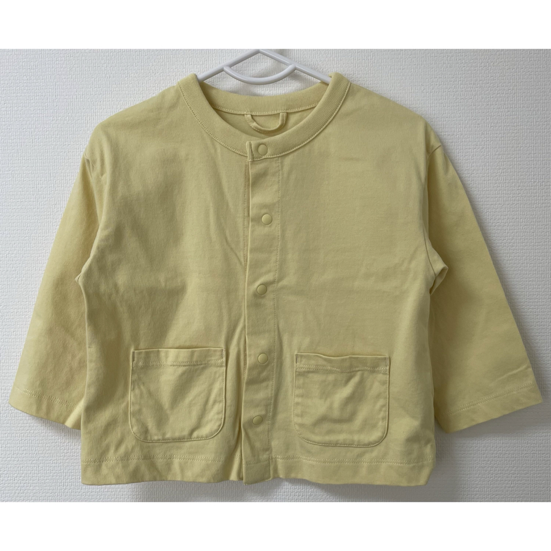 UNIQLO(ユニクロ)の長袖 カーディガン 黄色 90 キッズ/ベビー/マタニティのキッズ服女の子用(90cm~)(カーディガン)の商品写真