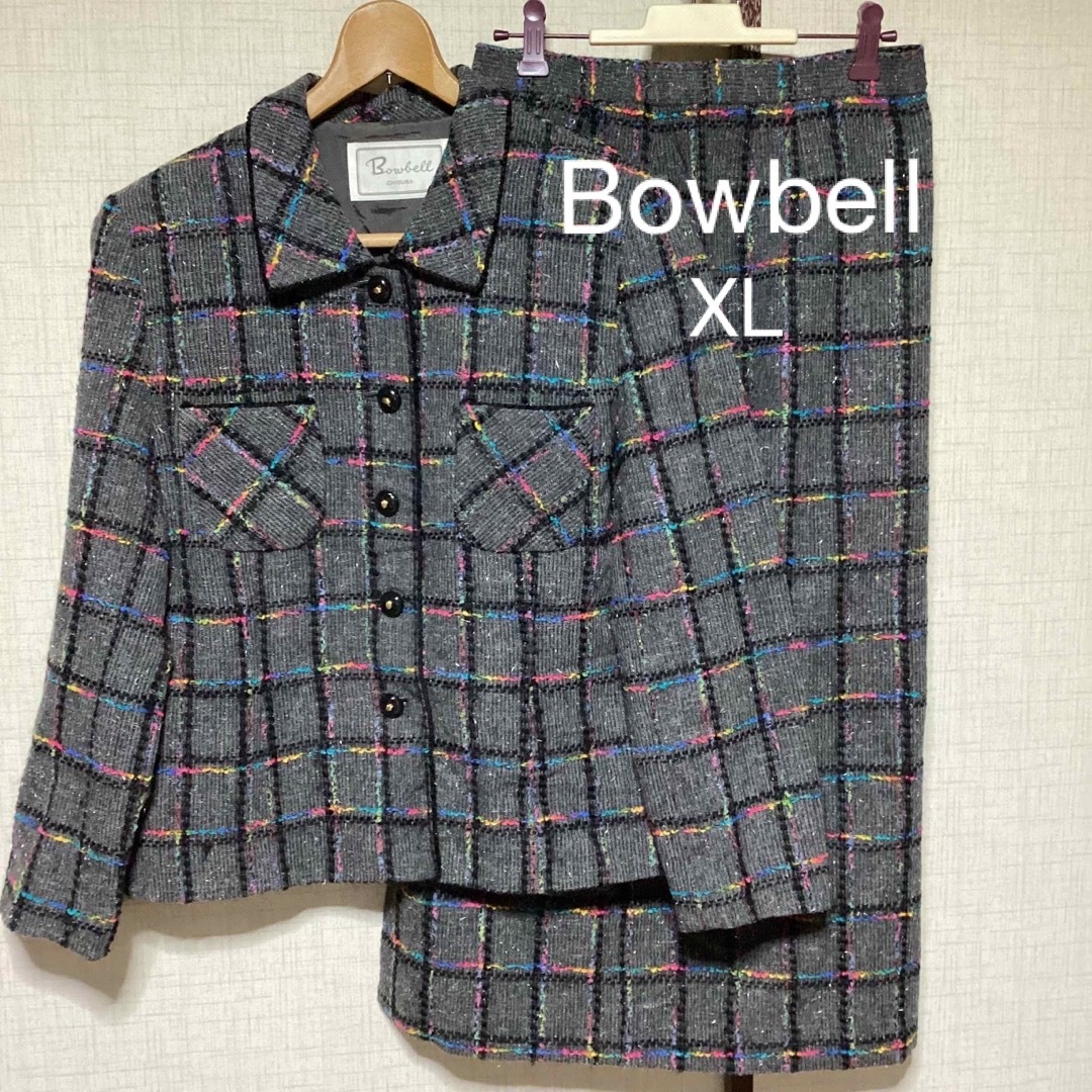 値下げ　Bowbell ボーベル　ラメ入り　カラフル チェック スーツ　13号 レディースのフォーマル/ドレス(スーツ)の商品写真