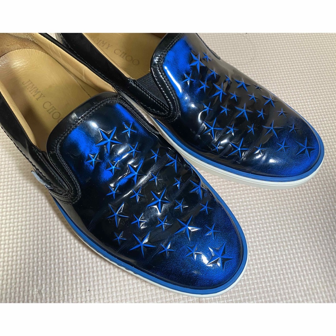 JIMMY CHOO(ジミーチュウ)のJIMMY CHOO ジミーチュウ スター エンボス スニーカー メンズの靴/シューズ(スニーカー)の商品写真