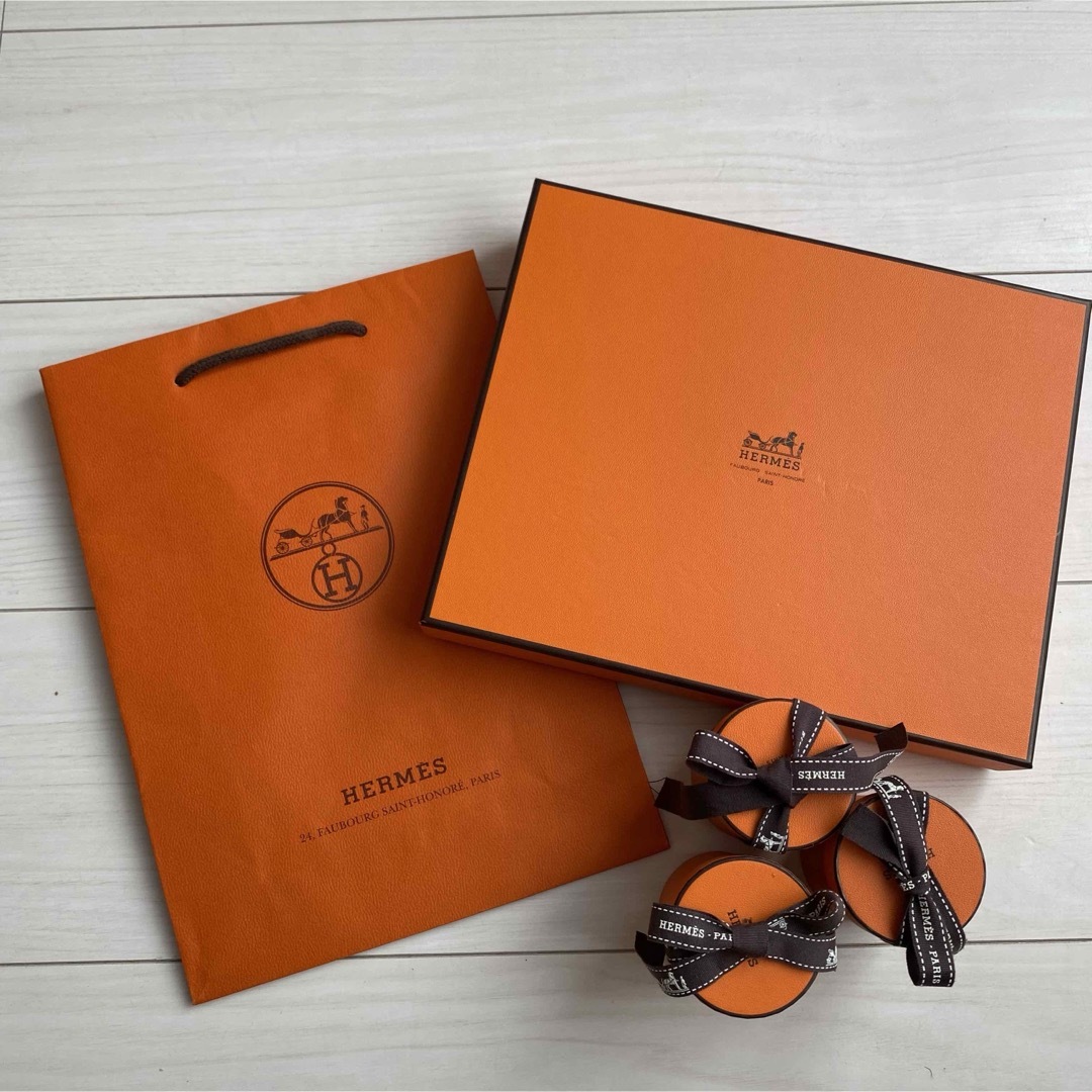 Hermes(エルメス)のHERMES エルメス 空箱 紙袋 ショッパー 5点セット レディースのバッグ(ショップ袋)の商品写真