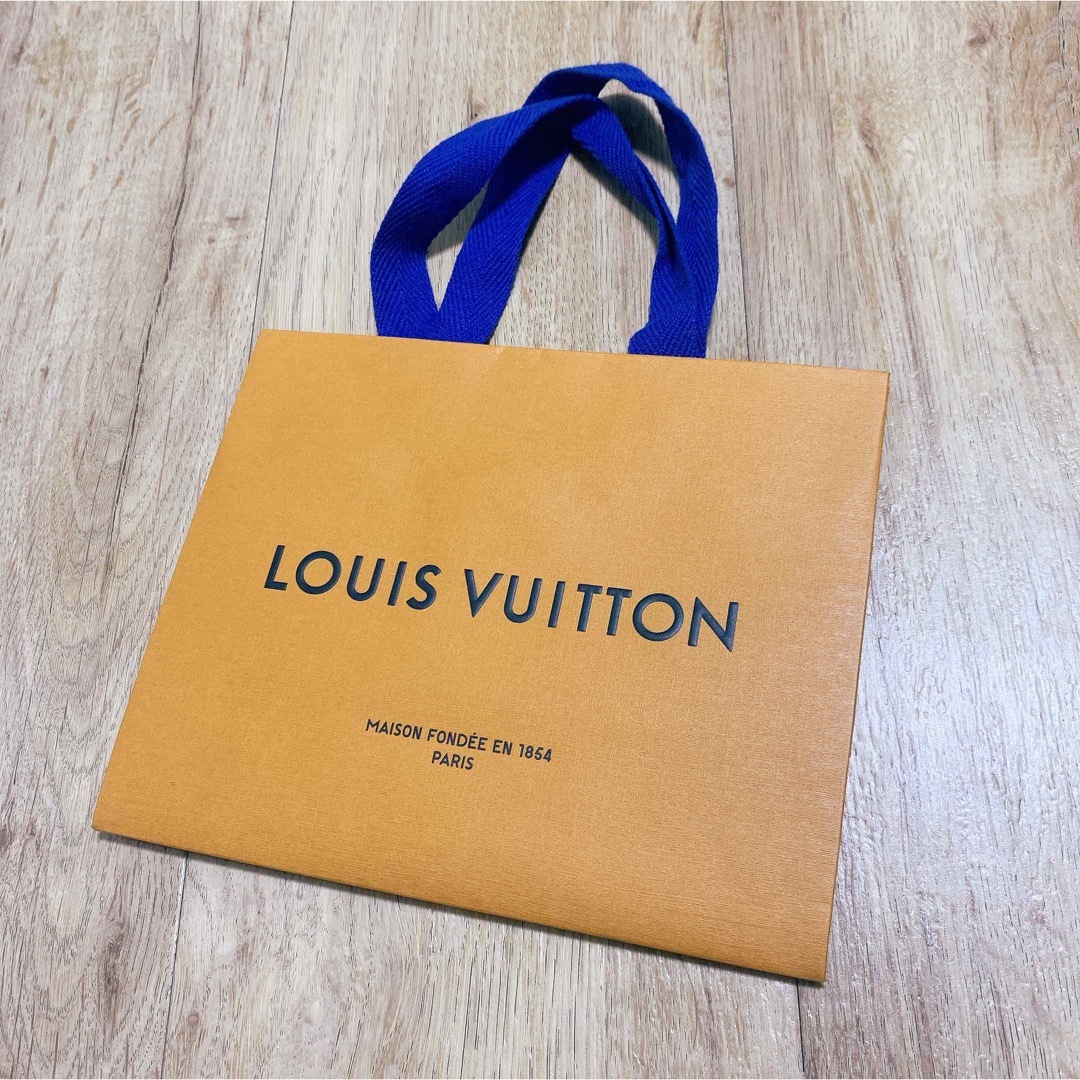 LOUIS VUITTON(ルイヴィトン)の★ルイヴィトン LOUIS VUITTON★紙袋 ショップ袋 ショッパー★ レディースのバッグ(ショップ袋)の商品写真