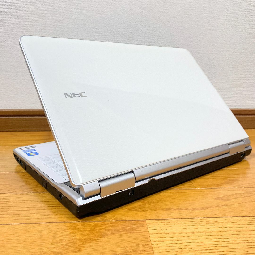 【お買い得】NEC✨すぐ使えるノートパソコン✨カメラ付き✨ブルーレイ✨初心者にまいくノートパソコン