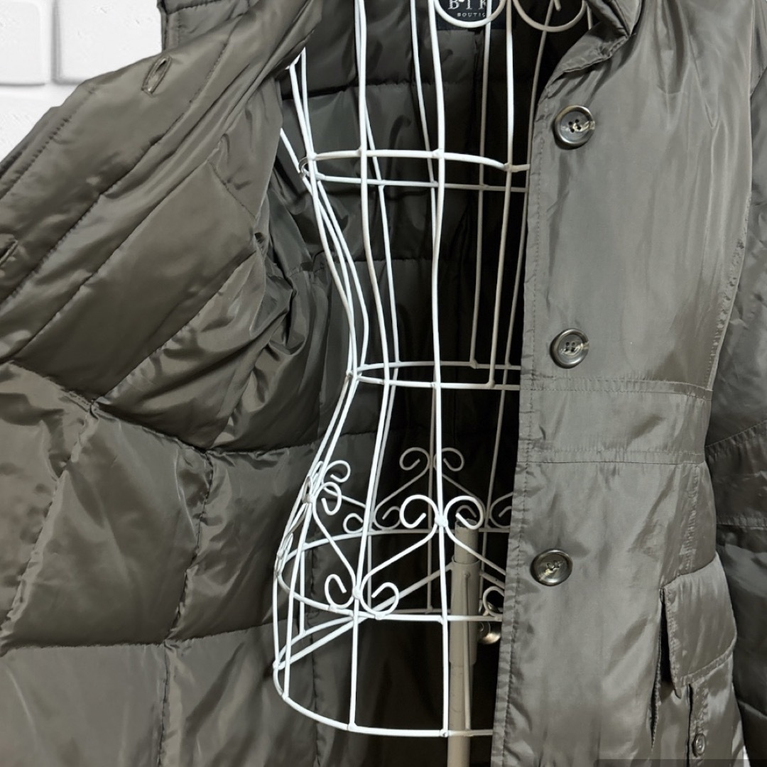 【 美品 】BIKI ビキブティック ダウンコート ダウンジャケット 40 L レディースのジャケット/アウター(ダウンジャケット)の商品写真