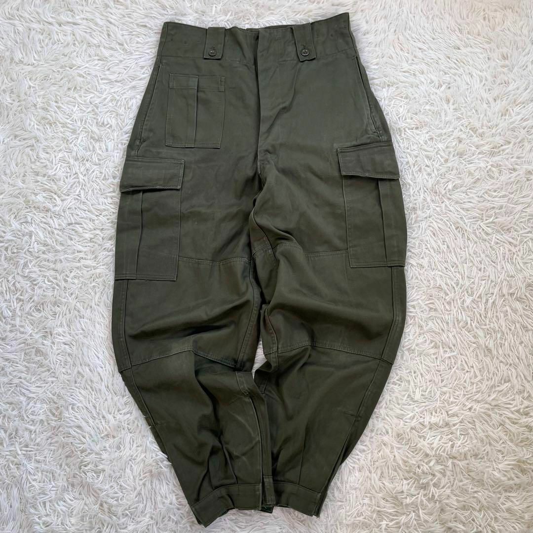 MILITARY(ミリタリー)の【70s】ベルギー軍　M-64 フィールド カーゴ パンツ　ミリタリー　ワイド メンズのパンツ(ワークパンツ/カーゴパンツ)の商品写真